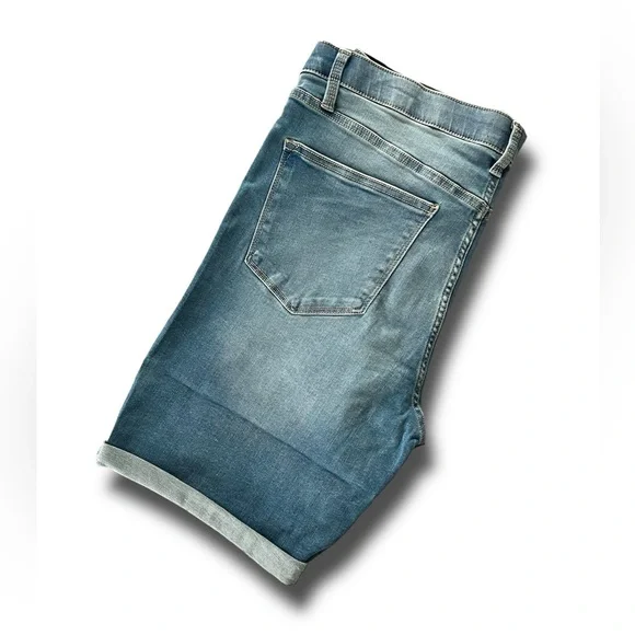 NWT - LuLaRoe Bermuda Denim Shorts - Picture 2 of 6